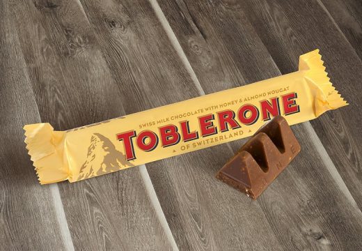 Internetom kruži “ispravan način kako se lomi Toblerone”, tehnika podijelila mišljenja