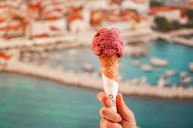 Nove cijene sladoleda na Jadranu šokirale mještane