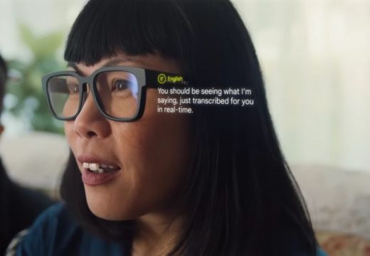 Google predstavio prototip pametnih naočara koje prevode jezike u realnom vremenu