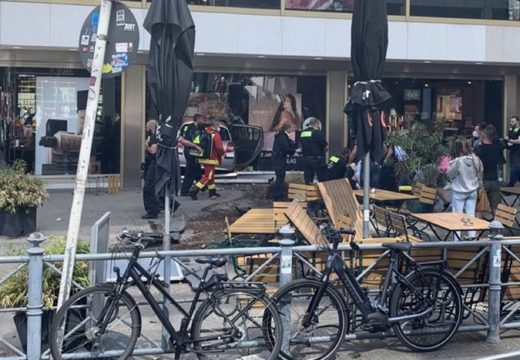 Autom se zabio u grupu ljudi u Berlinu