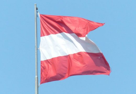 Austrija ukida obaveznu vakcinaciju protiv korone