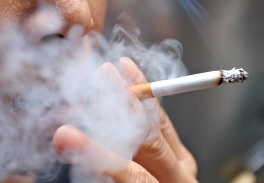 Cijene cigareta idu u nebo, a jednim trikom uštedite za ljetovanje