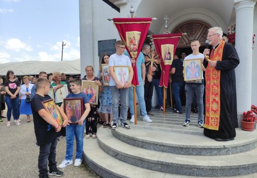 Obilježen praznik Svete Trojice u Ljeljenči i Tavni