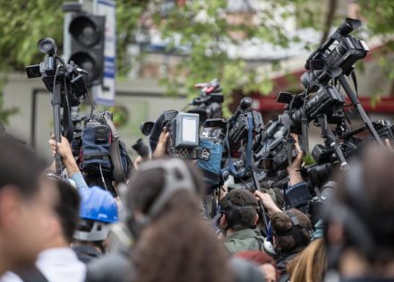 Napad na novinara tretiraće se kao posebno krivično djelo
