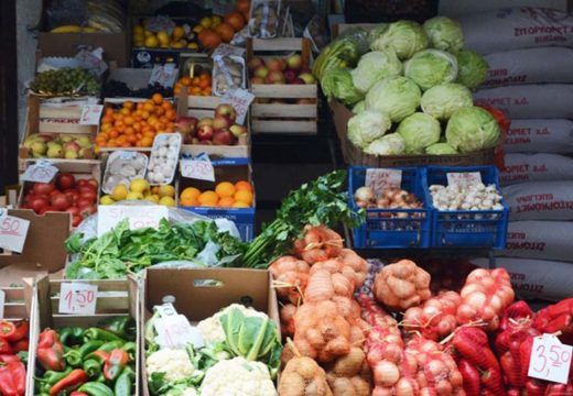 Cijene domaće hrane u makazama opšteg poskupljenja i slabe kupovne moći