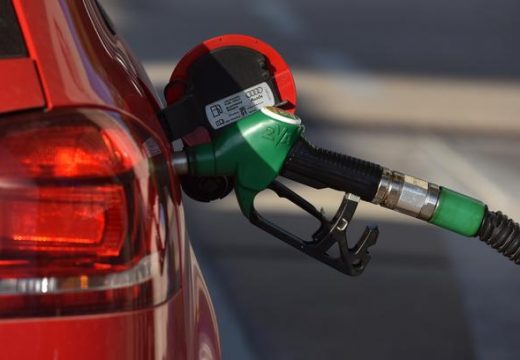 Na benzinskim pumpama u BiH bilježi se blagi pad cijena goriva