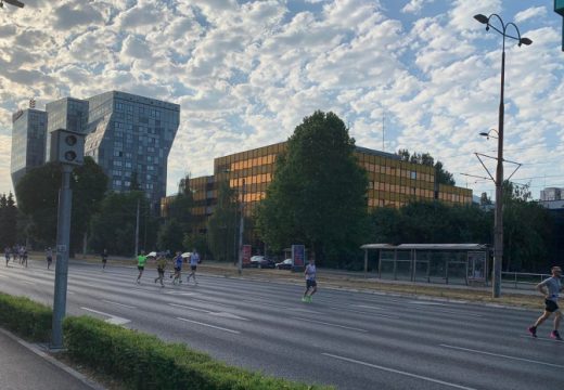 Počela najveća maratonska trka u BiH: 1.200 učesnika iz 29 države