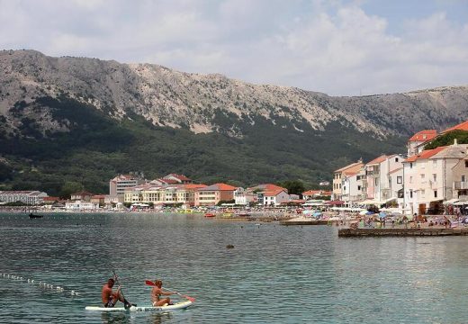 Otac i sin koji su nestali u blizini Krka pronađeni živi na teško pristupačnom terenu