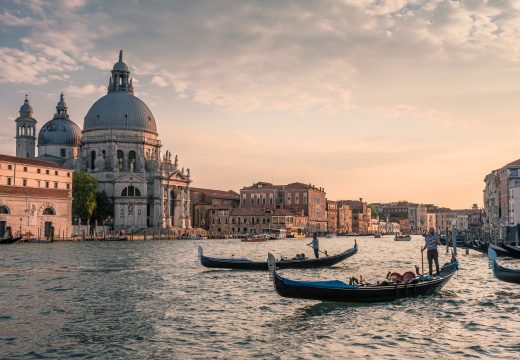 Venecija će od 2023. godine naplaćivati ulaz u grad za jednodnevne posjetioce