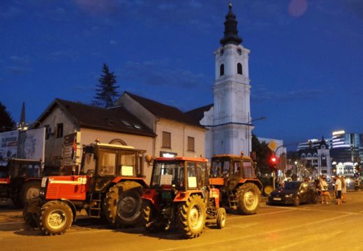 Poljoprivrednici u Novom Sadu nastavili protest