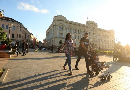 Reakcije na uvođenje besplatnih prenatalnih testova u Srpskoj