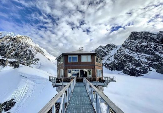 Najudaljeniji hotel na svijetu do kojeg se stiže isključivo helikopterom