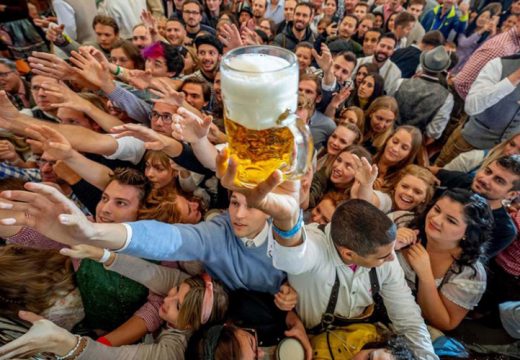 Krigle na Oktoberfestu sadržale manje piva