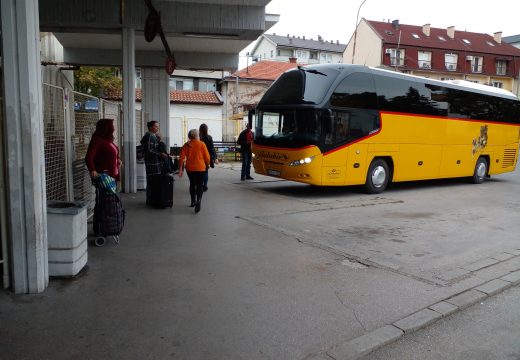 Trenutno nema direktne autobuske linije iz Bijeljine