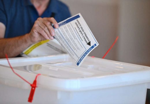 GIK Bijeljina otvara vreće: Objedinjuju se rezultati sa 13 biračkih mjesta