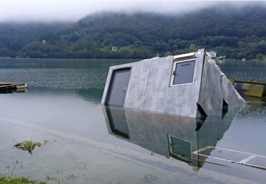 Potonula prva kuća na vodi proizvedena u BiH