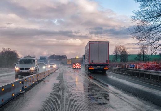 Oprez: Kolovozi mokri i klizavi, a magla smanjuje vidljivost