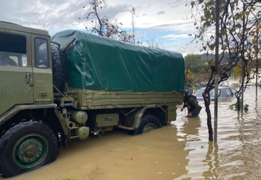 Poplave širom Albanije, nestali otac i sin