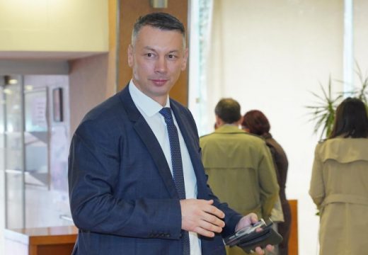 Nešićeva epizodna uloga u opozicionim redovima: Opet u koaliciju sa SNSD-om