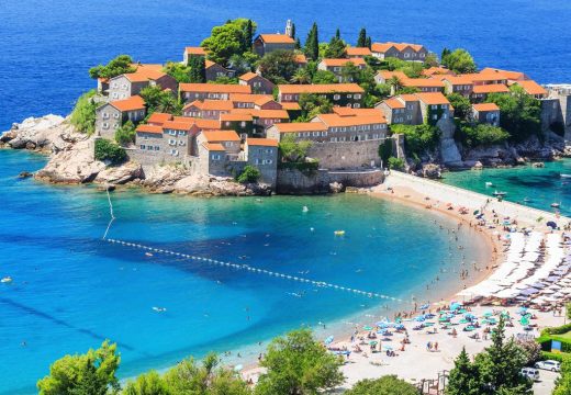 Crnogorski hoteli i restorani najskuplji u regionu