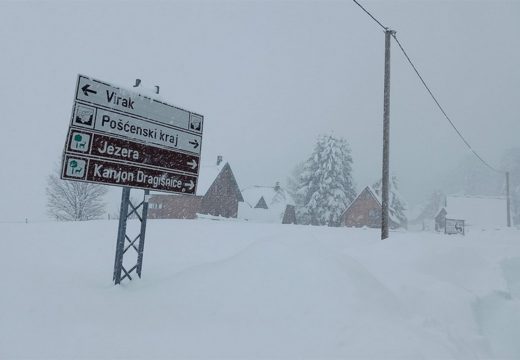 Na Žabljaku skoro metar snijega