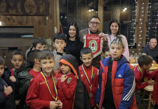 Načelnik Sokoca priredio svečanu večeru za mališane iz Beograda