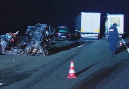 Veliki broj nesreća na autoputu u Hrvatskoj: Nekoliko povrijeđenih, poginuo državljanin BiH