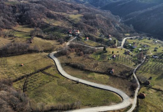 Danas sunčano uz postepeno naoblačenje