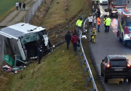 Autobus sletio s ceste u Sloveniji: Troje poginulo