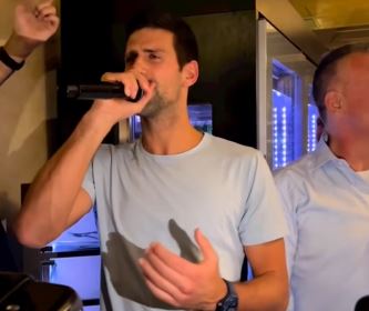 Novak Đoković pokazao pjevačko umijeće: Na zabavi u Beogradu zapjevao supruzi (VIDEO)