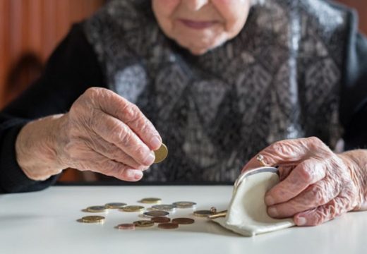 Danas počinje isplata uvećanih penzija u Srpskoj