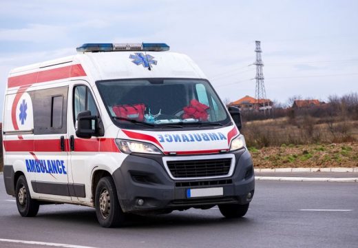 Žena se porodila na benzinskoj pumpi u Beogradu