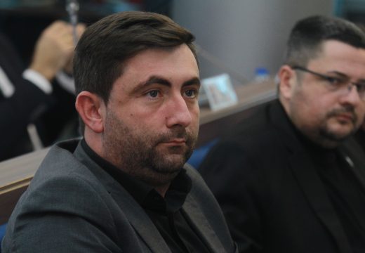 Odbijen Petrovićev zahtjev protiv osnivanja Komisije za sprovođenje opoziva