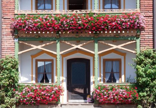 Kako mali balkon ili terasu pretvoriti u pravi mali raj