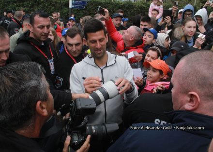 Jutros zabrinuo, večeras oduševio fanove! Ma kakva povreda! (Video)