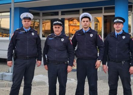 Policajci spasili život mladiću iz Gradiške