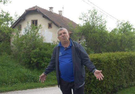 Dragan za 70. rođendan dobio sedam kvadrata bureka i sirnice (VIDEO)