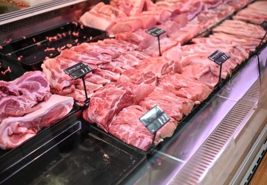 Cijena mesa na rafama u Srpskoj ne pada kao na farmama
