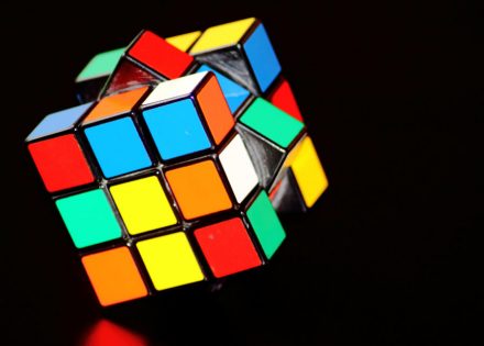 Ginisov rekord: Složio Rubikovu kocku za tri sekunde (Video)