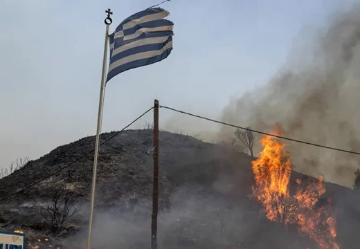 Stanje uzbune na Rodosu: Nastavlja se bitka sa požarima