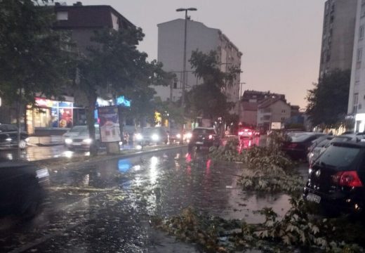 U Bijeljini tokom olujnog nevremena povrijeđeno 8 osoba (VIDEO)