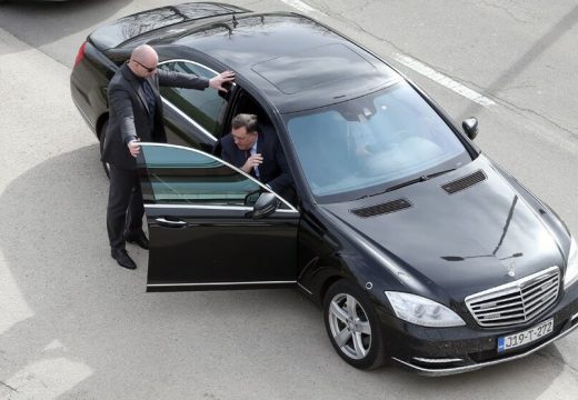 Novi službeni automobil predsjednika Srpske košta 301.000 KM