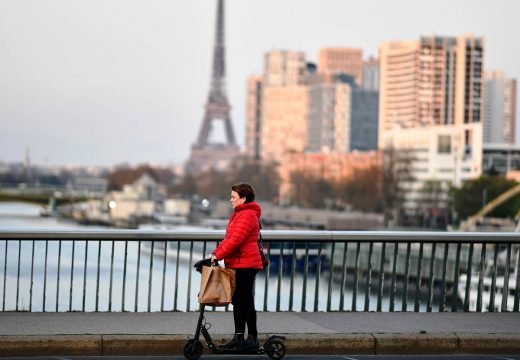 Pariz zabranjuje električne trotinete