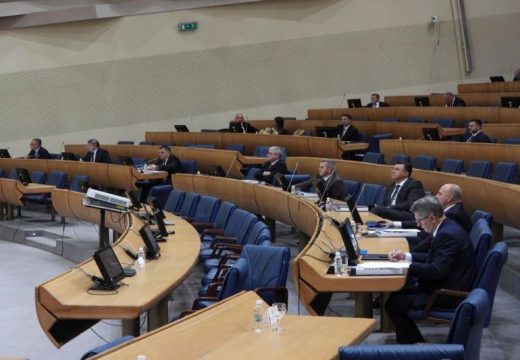 Šta stoji u Prijedlogu rezolucije koja će se sutra naći pred Parlamentarnom skupštinom BiH?