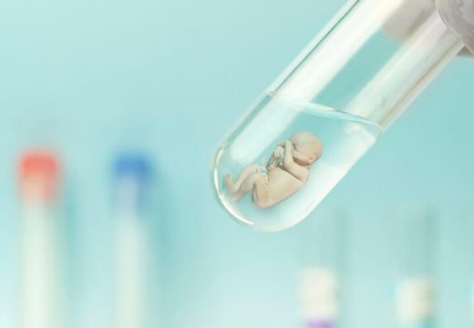 Prva beba iz epruvete rođena prije tačno 45 godina