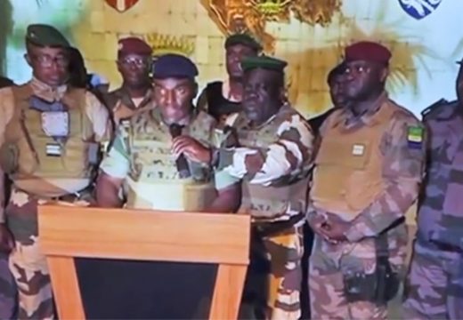 Vojni puč u Gabonu: Vojska tvrdi da je preuzela vlast i zatvorila granice