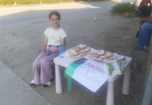 Mala Nina (11) je prodavala krofne da bi sakupila novac za tatinu operaciju, a sada ju je Srbija nagradila na najljepši način (FOTO)