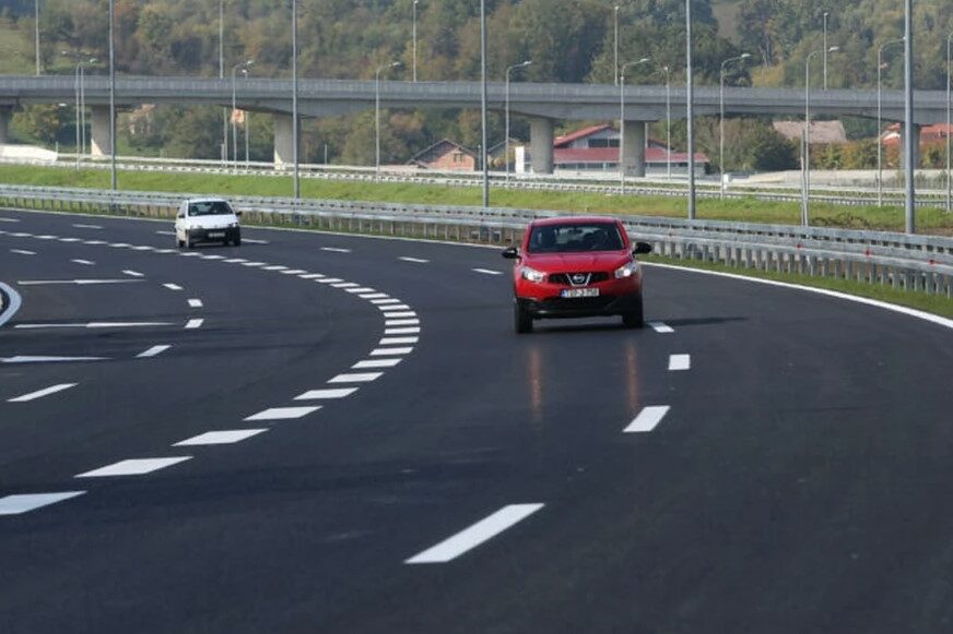 ams_rs__magla_smanjuje_vidljivost_na_podru__ju_podrinja__mogu__nost_sitnijih_odrona61.jpeg