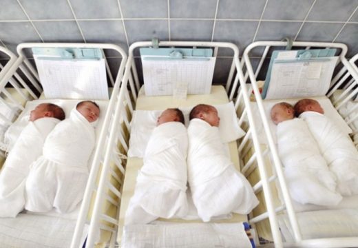 Srpska bogatija za 27 beba: Najviše poroda bilo u Banjaluci