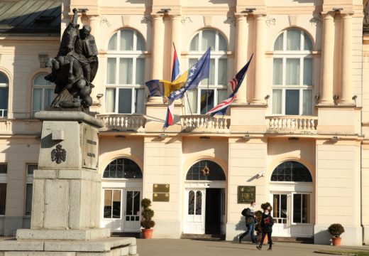 Grad će stipendirati i ŠKOLOVANJE ZA ASTRONOMA